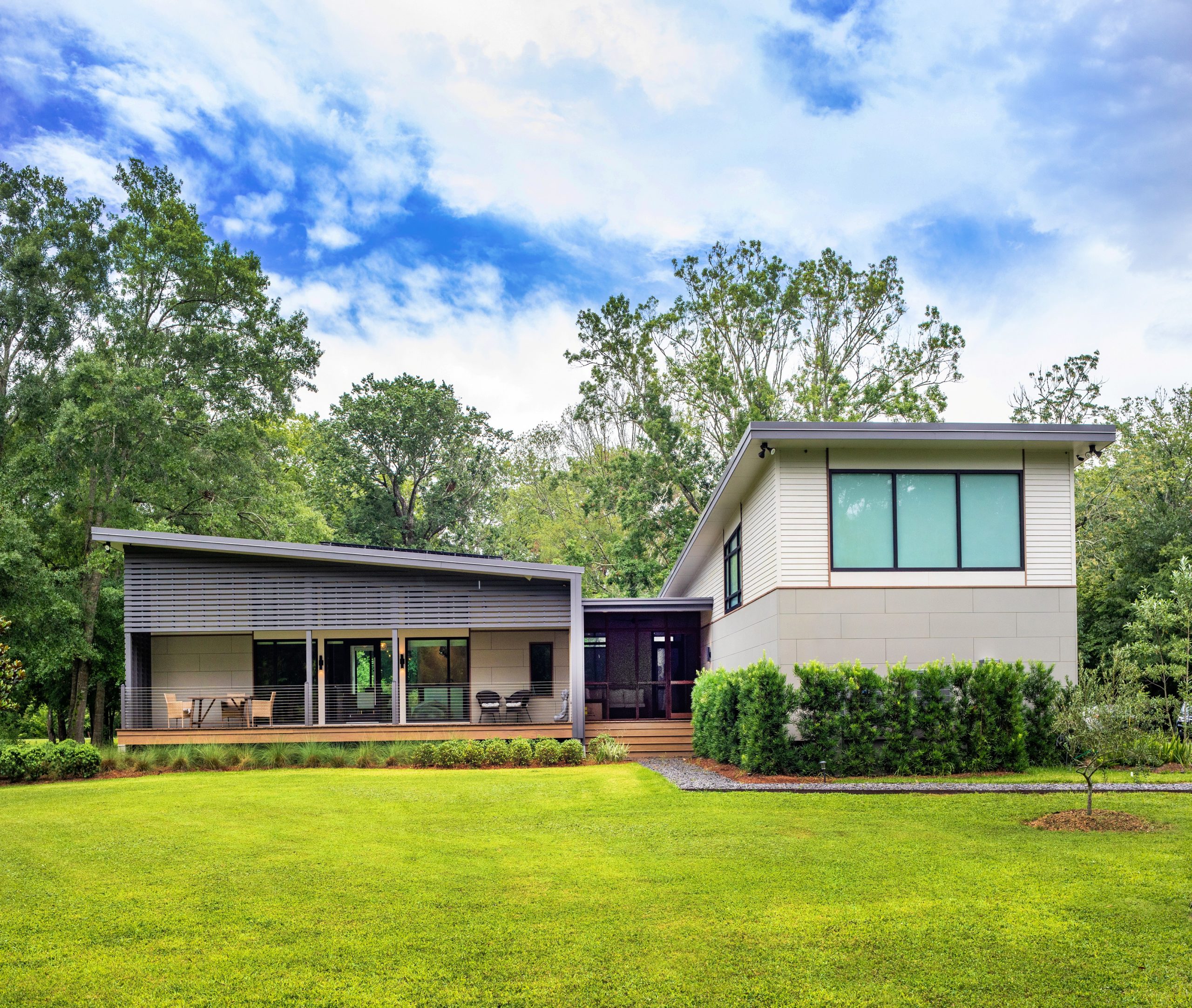 Bayou Blue Retreat House Holly & Smith